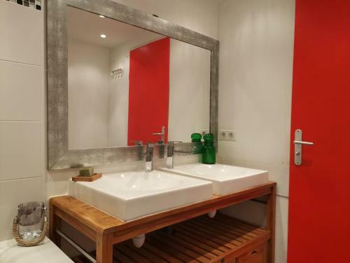 Cassis Hostel