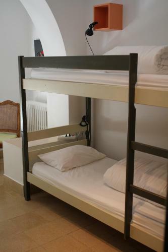 Cassis Hostel
