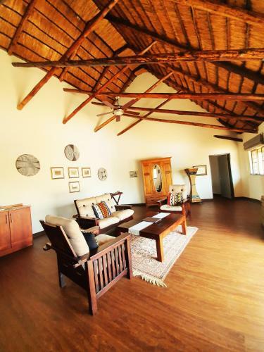 Phelwana Game Lodge