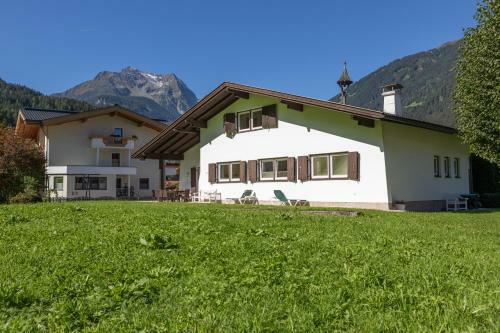 Ahorn Chalet