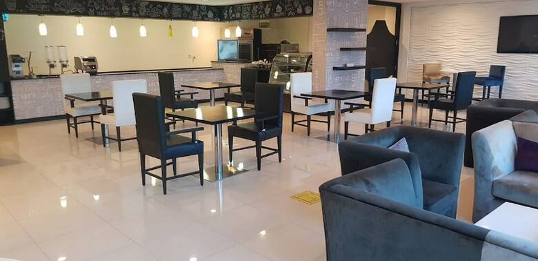Aparthotel Tulip Inn Bahrain Suites & Residences