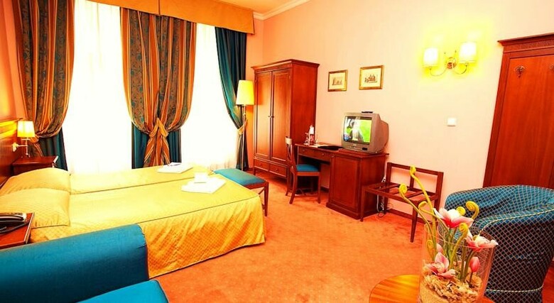 Hotel Louis Leger