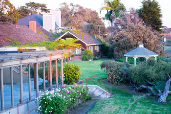 Hotel Wyndham Garden The Pierpont Inn
