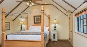 Hotel Wyndham Garden The Pierpont Inn