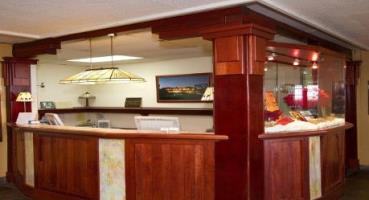Hotel Wyndham Garden The Pierpont Inn