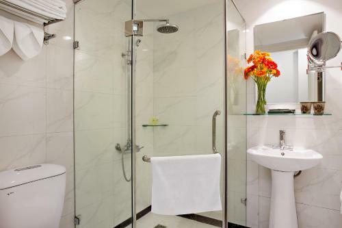 Hanoi La Selva Hotel
