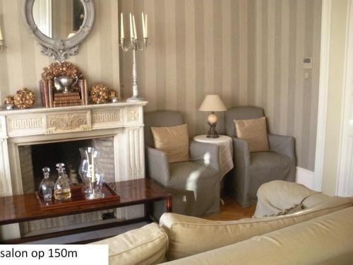 Hostal Guesthouse Recour