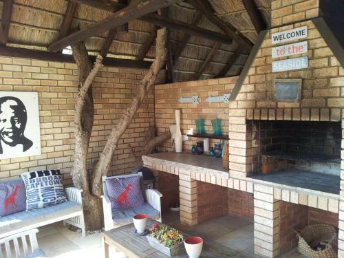 Hostal Palm Beach Guesthouse