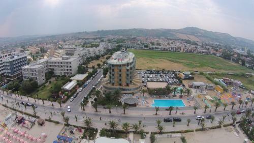 Hotel Maxim's