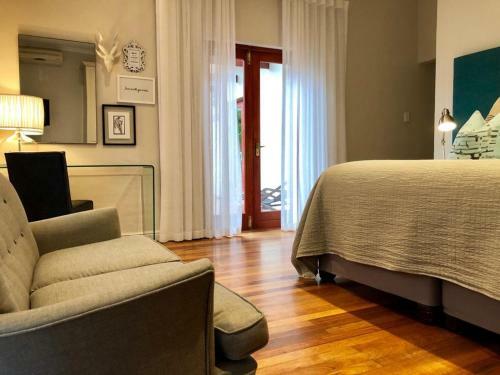 Hostal Calais Country House