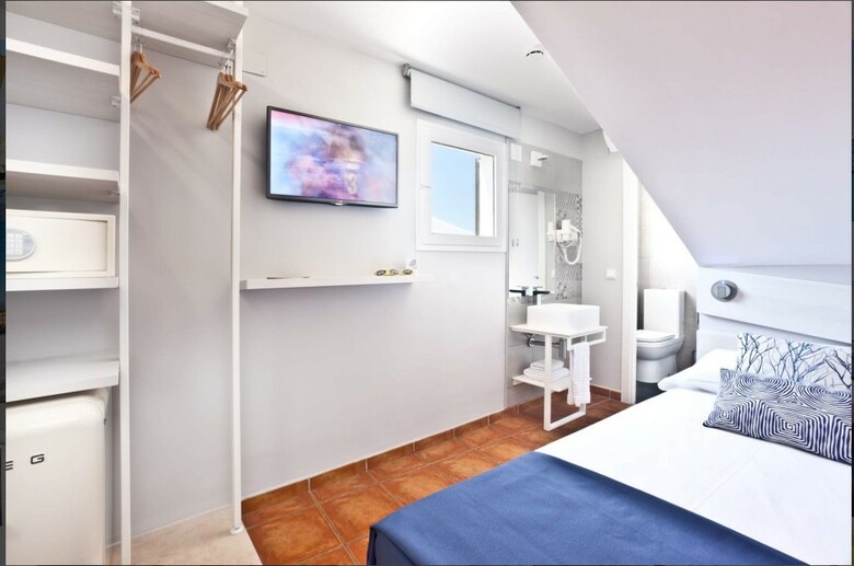 Hotel Ryans Marina