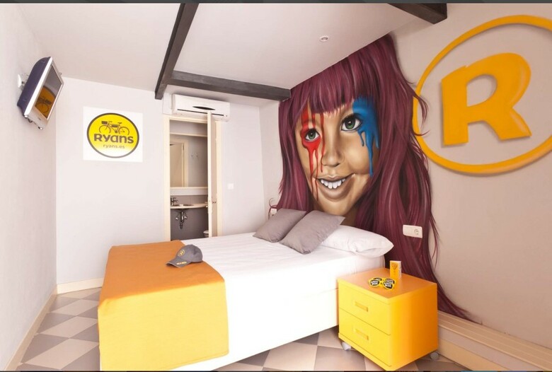 Hotel Ryans Marina