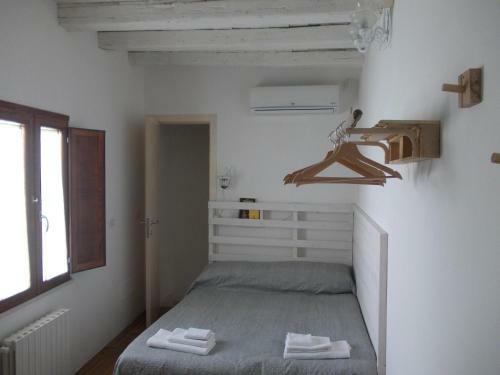 Hostal 4 Camere A Trani