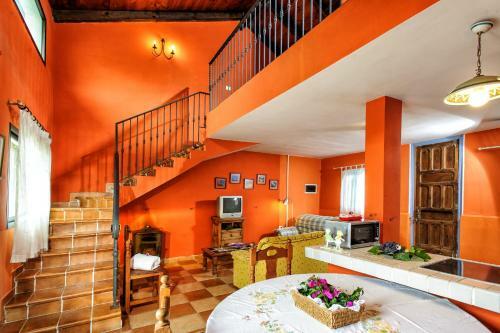 Casas Alberto
