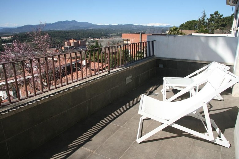 Hostal Montjuic Bed & Breakfast