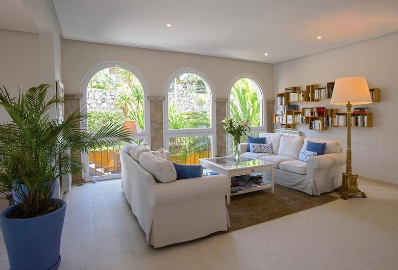 Hostal Montjuic Bed & Breakfast