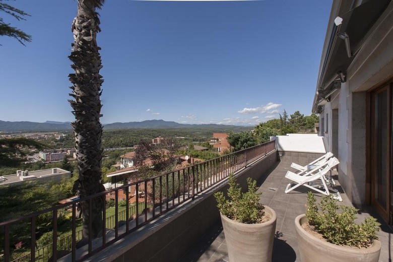 Hostal Montjuic Bed & Breakfast