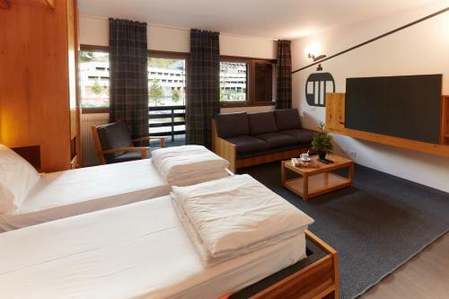 White Apartments Cervinia