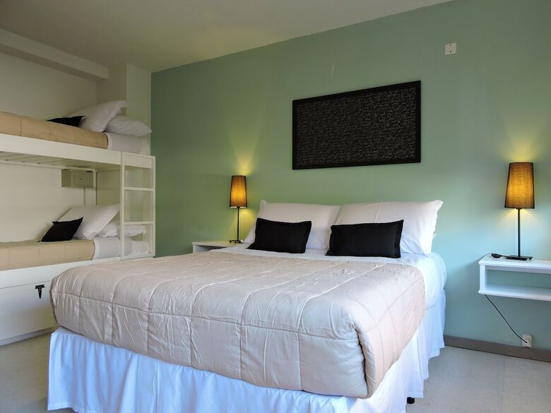 Hostal Hostel & Suites Del Rio