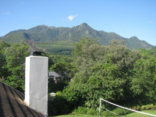 Hostal Cherry Berry Guest House