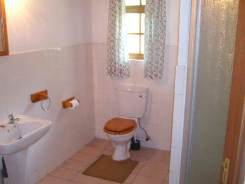 Hostal Oaktree Lodge Guest House