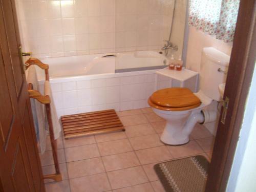 Hostal Oaktree Lodge Guest House