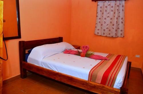 Hotel Rancho De La Playa