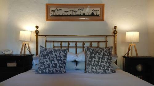 Hostal Old Thatch Lodge