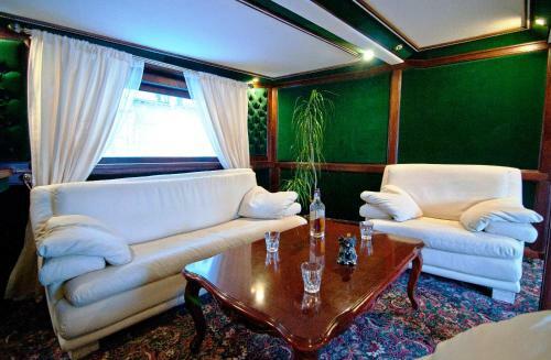 Boatel St Andre