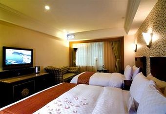 Royal Palace Hotel