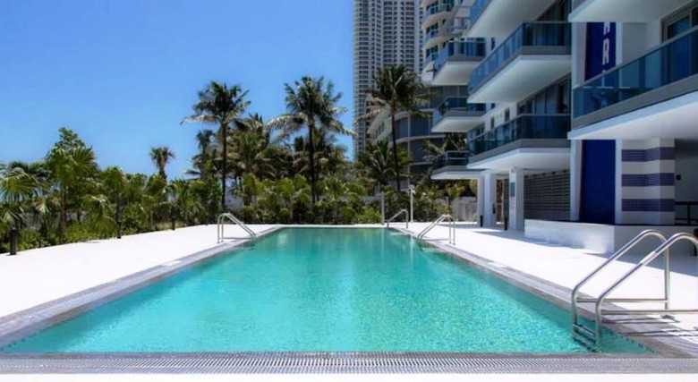 Apartamento Dharma Home Suites Miami At Monte Carlo