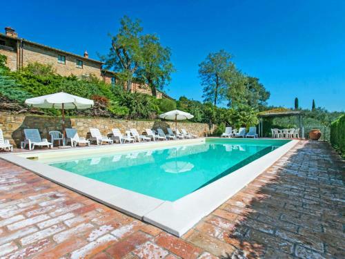 Two-bedroom Apartment Baccelli 1