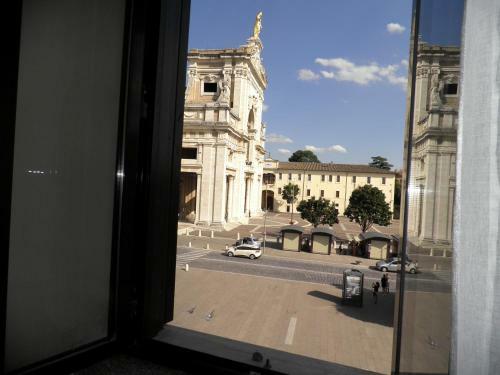 Hostal Piazza Degli Angeli