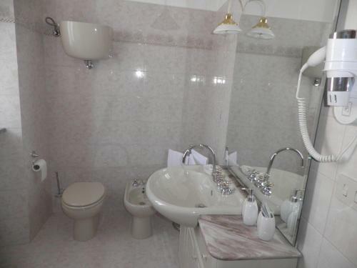 Hostal Piazza Degli Angeli