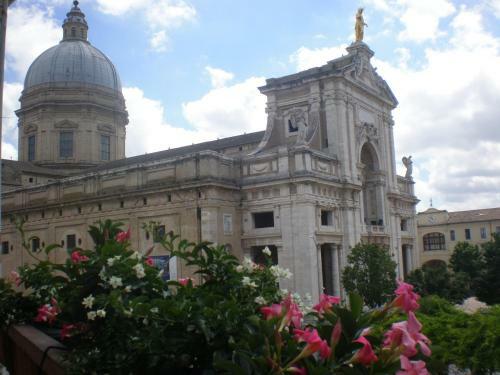 Hostal Piazza Degli Angeli