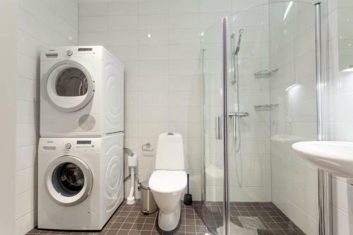 Apartdirect Solna