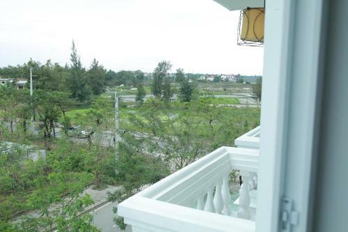 Golden Dragon Hotel