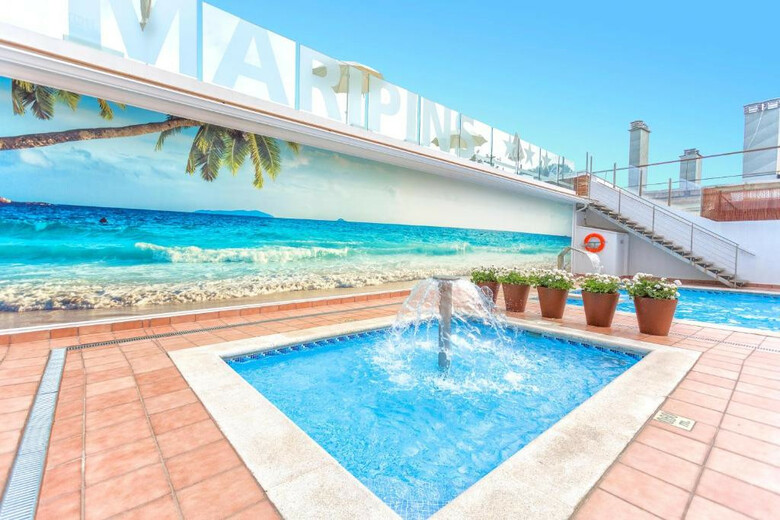 Hotel Alegria Maripins