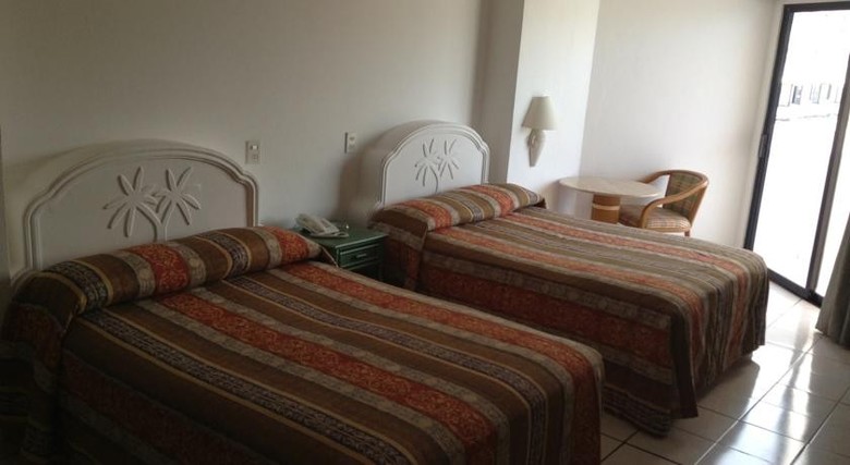 Hotel Tropicana