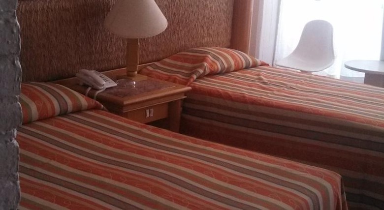 Hotel Tropicana