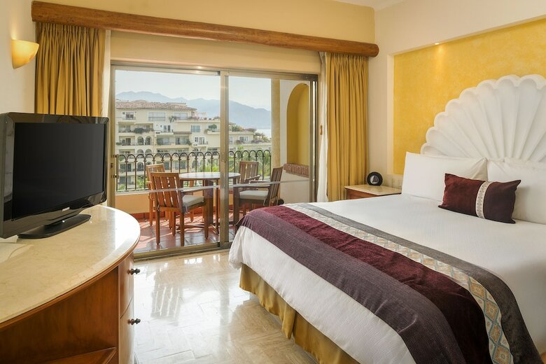 Hotel Velas Vallarta Suite Resort