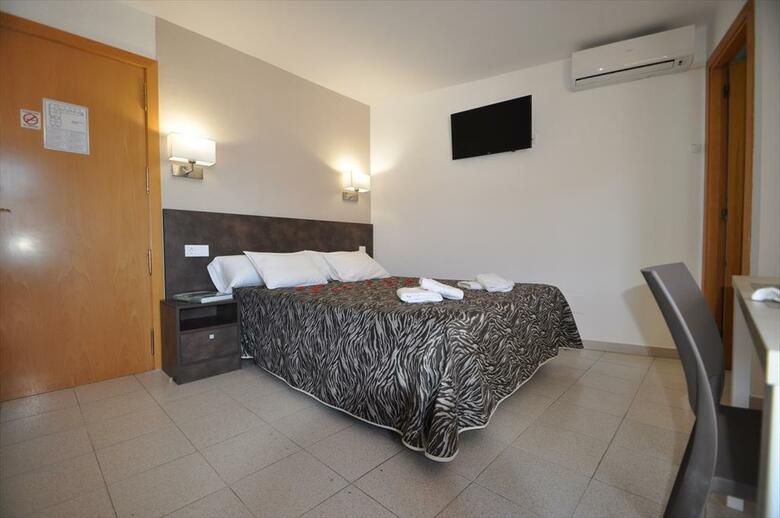 Aparthotel Safari