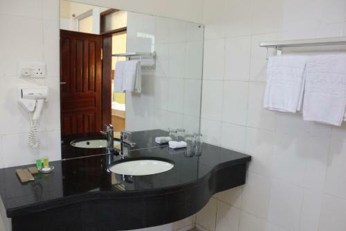 Chamba Valley Exotic Hotel