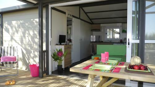 Camping Les Blancs Ch�nes