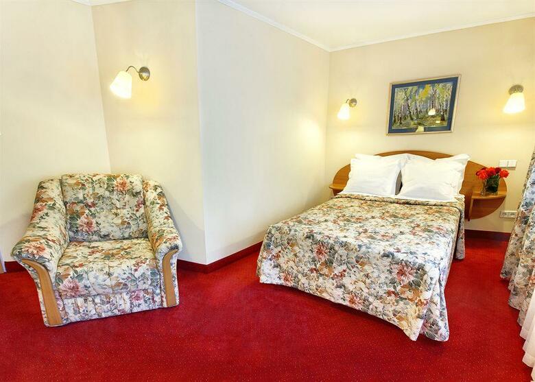 Hotel Nadia