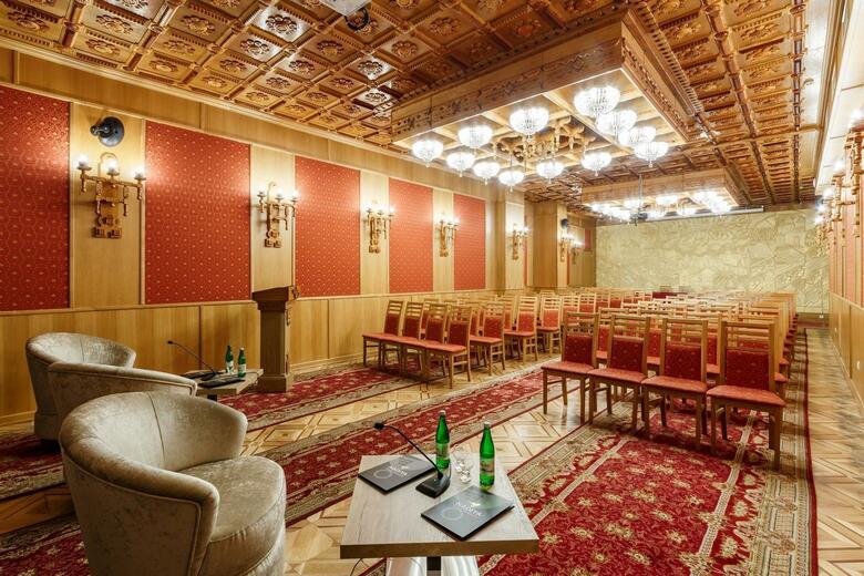 Hotel Nadia