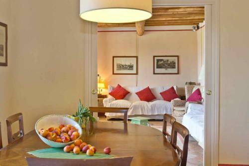 Hostal Guesthouse Villa Baggine