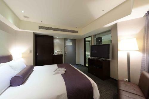 K Hotel - Yunghe