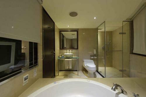 K Hotel - Yunghe