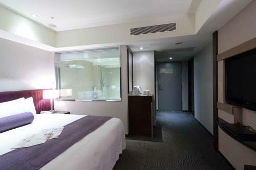 K Hotel - Yunghe